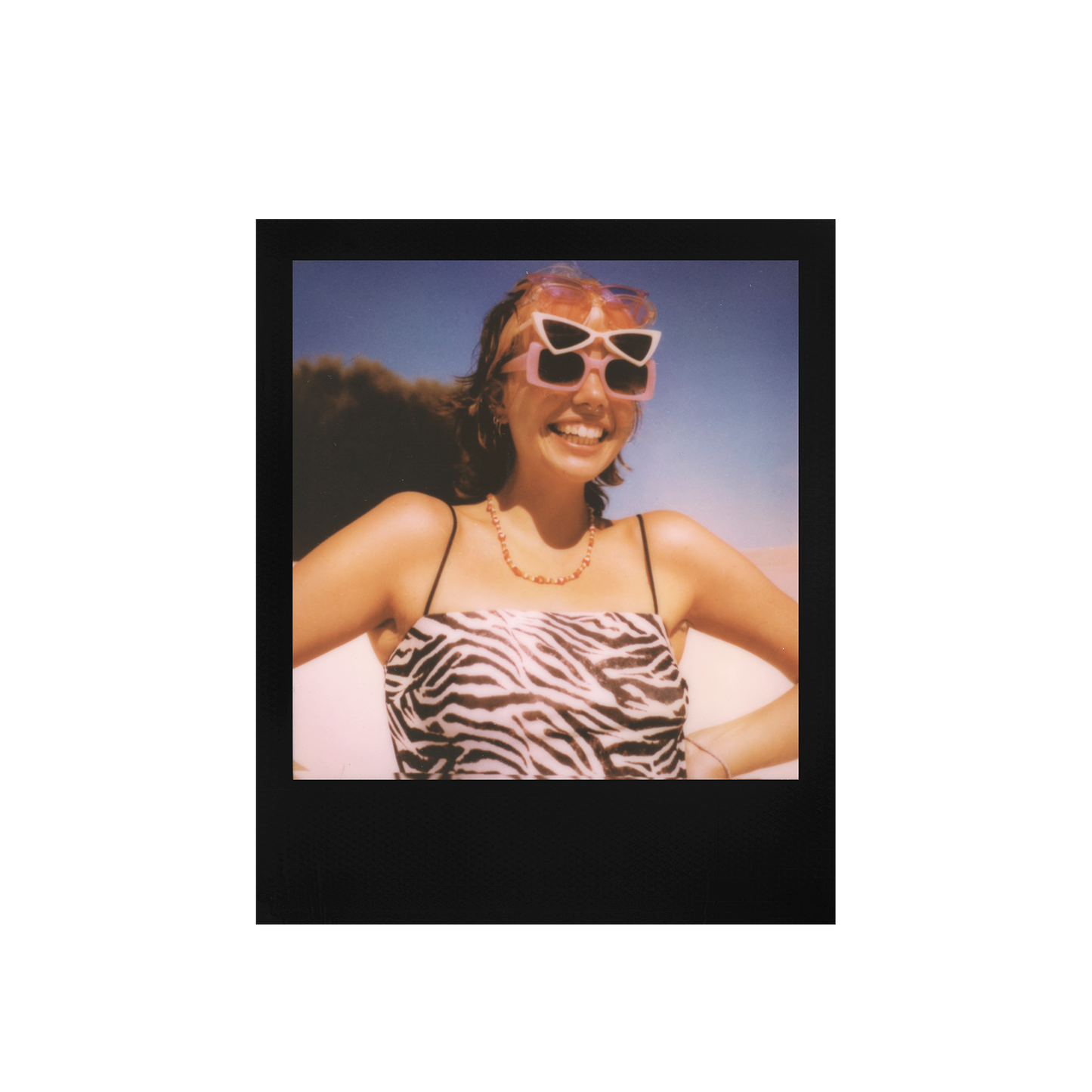 Color i-Type Black Frame Film